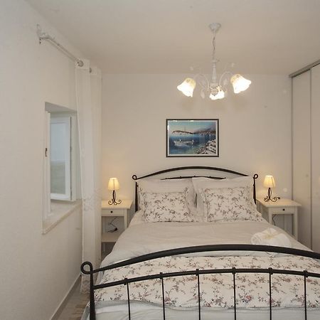 Apartmani Luca 斯普利特 外观 照片